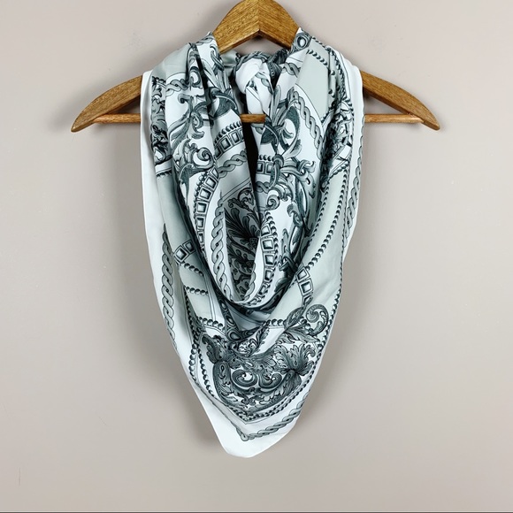 H&M Accessories - 💰💰H&M Silky Black White & Grey Printed Scarf
